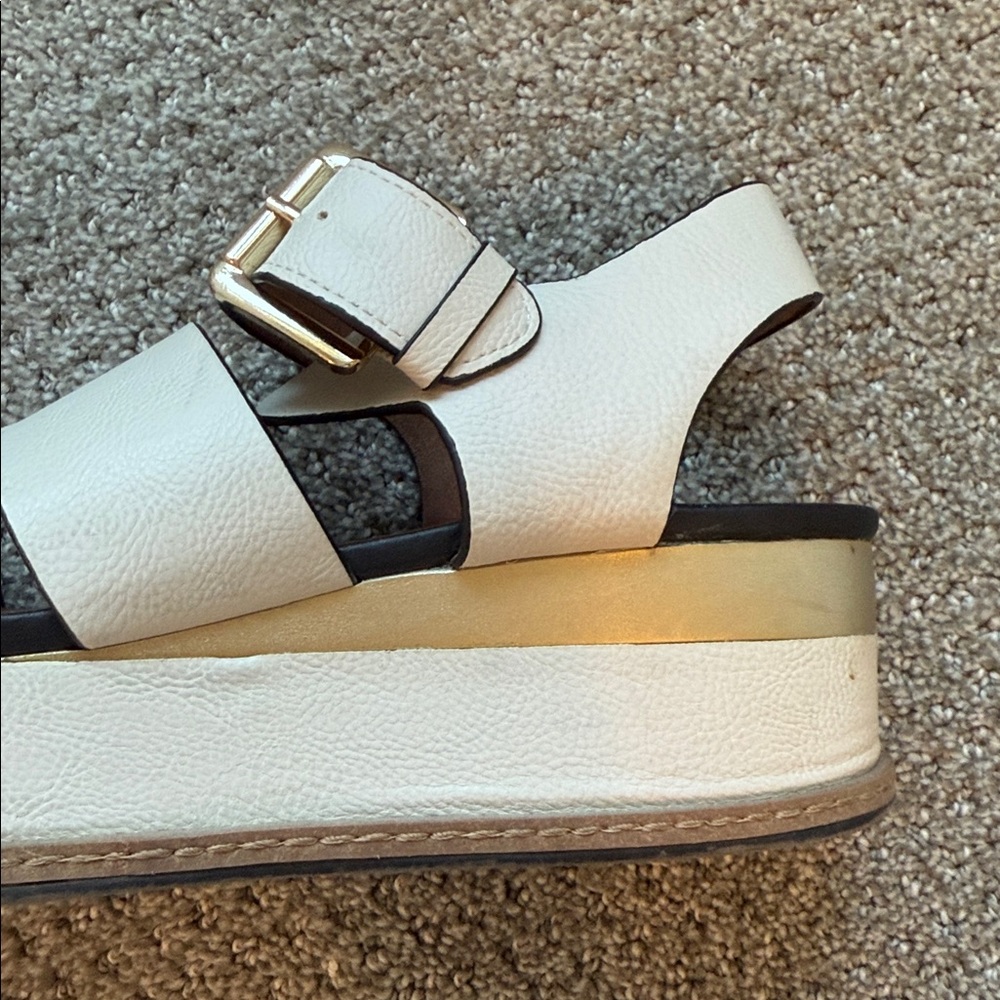 Women's Cream Platform Sandals - Picture 4 of 7